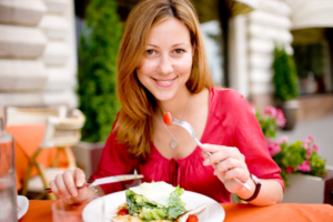 O que eu preciso saber sobre a alimentação na Austrália como imigrante?
